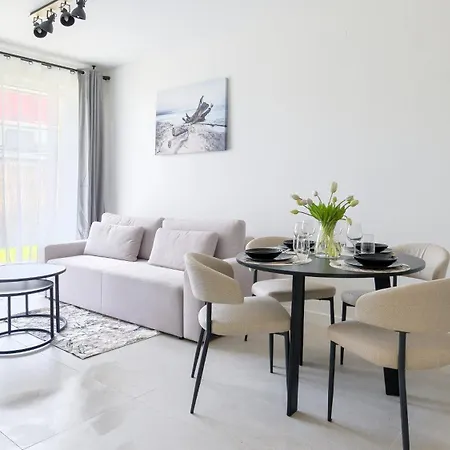 Sun & Snow, Apartamenty Nadbrzezna 아파트 *