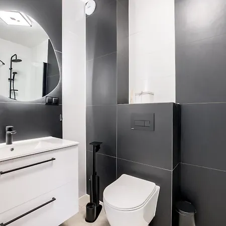 Sun & Snow, Apartamenty Nadbrzezna Apartman *